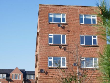 2 bedroom apartment to rent - Photo 5