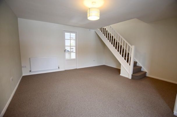Madeira Croft, Chapelfields, Coventry - 3 Bedroom Semi, Driveway and Garage - Photo 1
