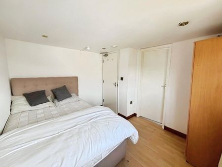 1 bedroom end of terrace house to rent - Photo 2