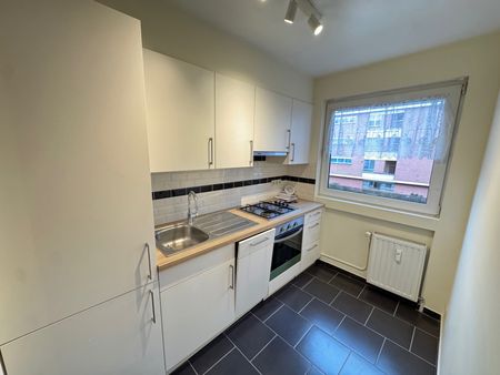 Lumineux studio à 1140 Evere  Loyer: 750 € - Foto 4