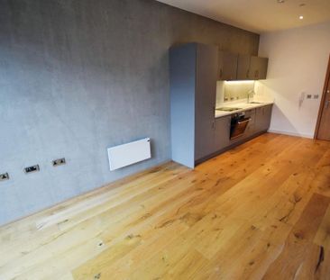 Studio to rent - Photo 3