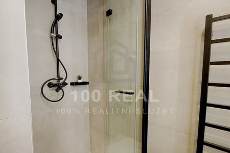 Pronájem bytu 3+kk 62 m², Hradec Králové - Photo 2