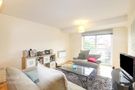 2 bedroom apartment to rent - Photo 2