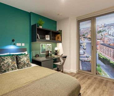 1 bedroom in a flat share to rent - Photo 4