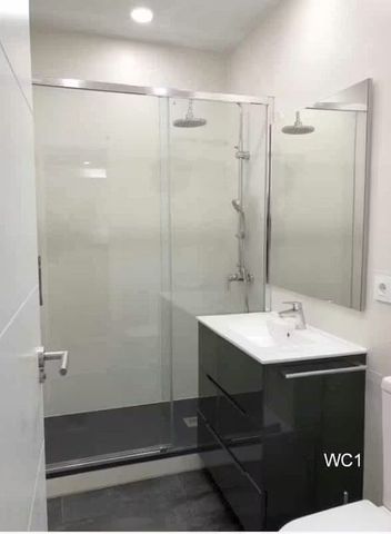 Calle de Benito Gutiérrez, Madrid, Community of Madrid 28008 - Photo 5