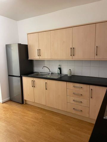 2 Bed Terraced House, Oakwood Avenue, CR4 - Photo 4