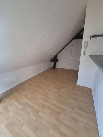 Location Appartement 2 pièces 22m² DOUAI 59500 - Photo 4