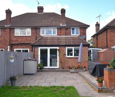 3 bedroom semi-detached house to rent - Photo 3