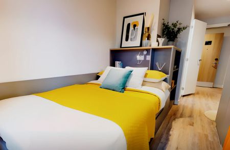 Gold En Suite - Photo 2