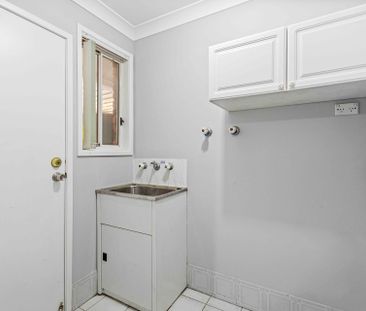 Family home - Photo 4