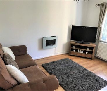 2 bedroom semi-detached house to rent - Photo 5