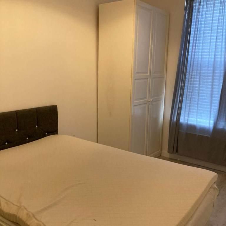 6 bedroom house share to rent - Photo 1