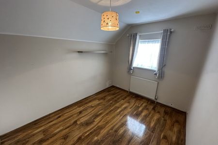 Dickens Avenue, GREAT YARMOUTH - Photo 2