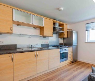 1 bedroom flat to rent - Photo 5