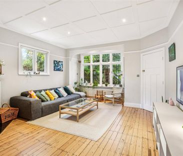 4 bedroom end of terrace house to rent - Photo 3