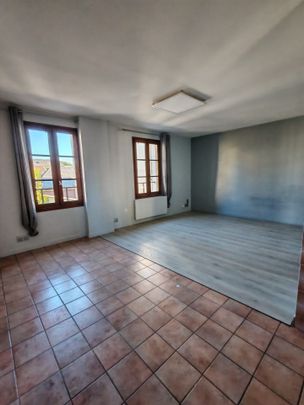 Location Appartement 2 pièces 35m² BRIVE LA GAILLARDE 19100 - Photo 1