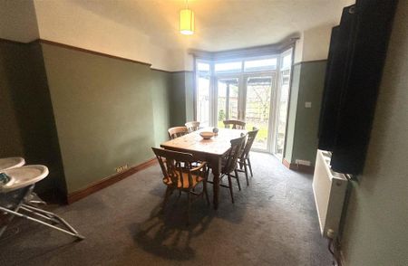 3 bedroom detached house to rent - Photo 2