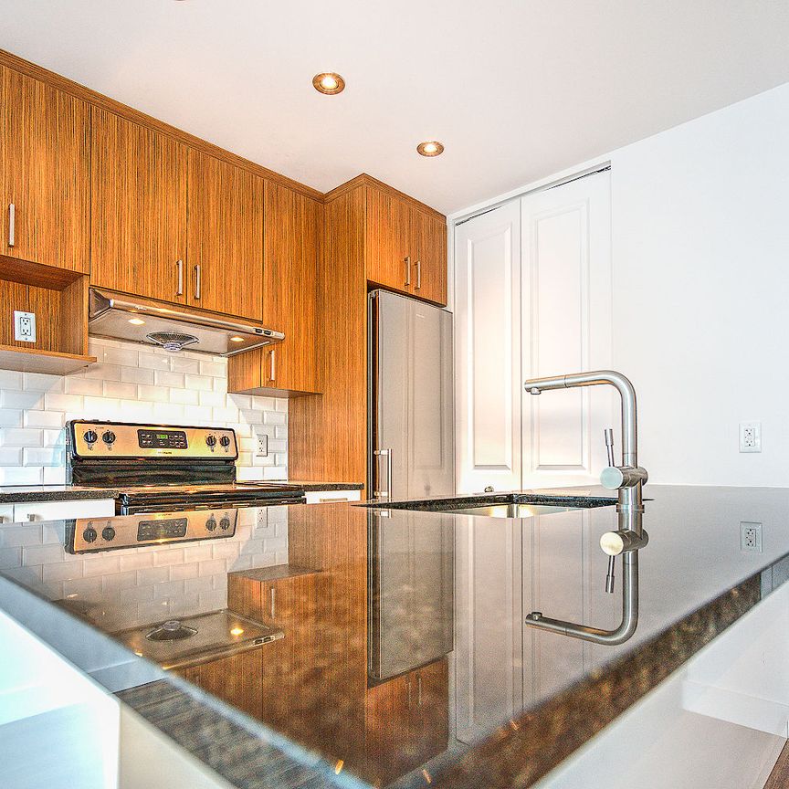 Located at the corner of Boulevard René-Lévesque Ouest and Rue Lucien L'Allier, the LIV is one of the most exciting to - Photo 1