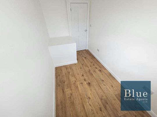 Sutton Road, Hounslow, TW5 - Photo 1