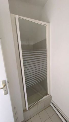 Appartement Tours 1 pièce(s) - Photo 2