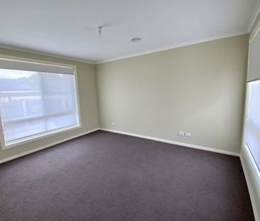 Cute & Cosy - Photo 1