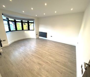 3 Bed Flat, Hervey Close, N3 - Photo 3