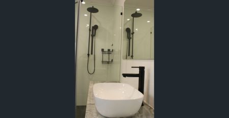 Spacious Family Home in Prime Location - Photo 5