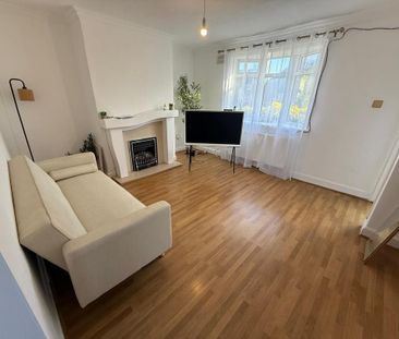 2 bedroom townhouse to rent - Photo 2