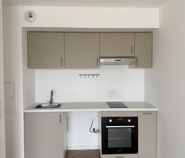 Location Appartement 2 pièces 45m² L HUISSERIE 53970 - Photo 1