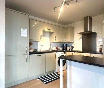 2 bedroom apartment to rent - Photo 6