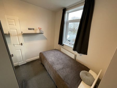 Exchange Street, Doncaster, DN1 - Photo 3
