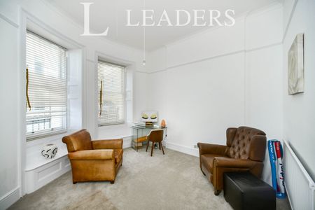 2 bedroom apartment to rent Ground Floor Flat, Chichester Terrace, Brighton, BN2 - Photo 3