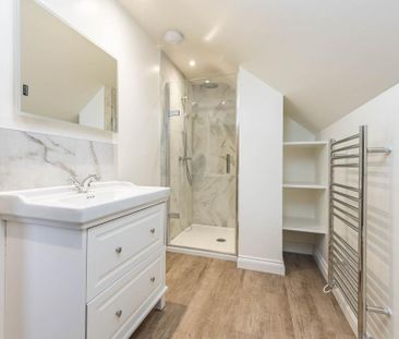 4 bedroom detached house to rent - Photo 6