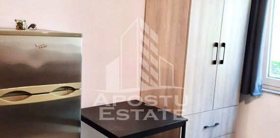 Garsoniera in Aradului , centrala proprie - Fotografie 2