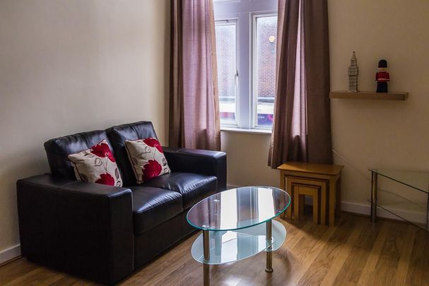 1 bedroom flat to rent - Photo 1