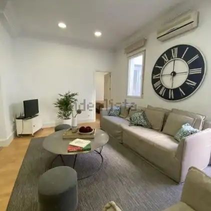 Piso de alquiler en Calle del Príncipe de Vergara, Castellana - Photo 1