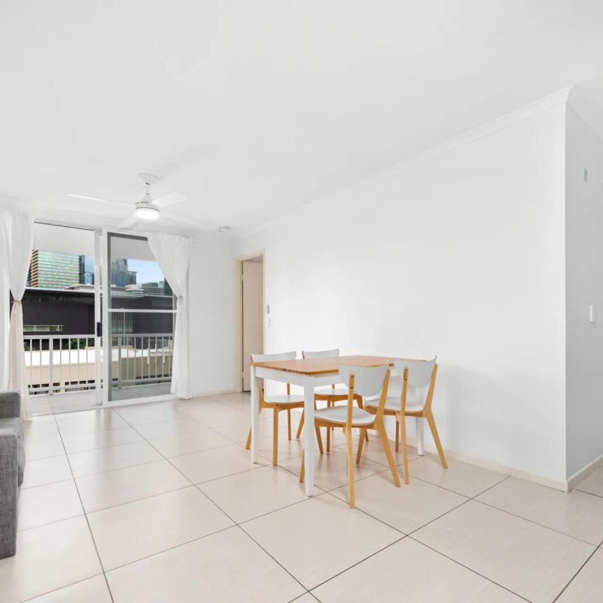 Unit 505/7 Hope Street, - Photo 1