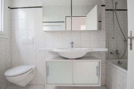 Traumhafte 3 1/2-Zimmerwohnung mit Kinderrabatt! - Foto 2