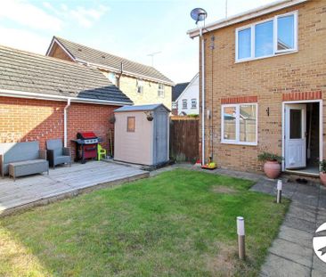 2 bedroom semi-detached house to rent - Photo 5