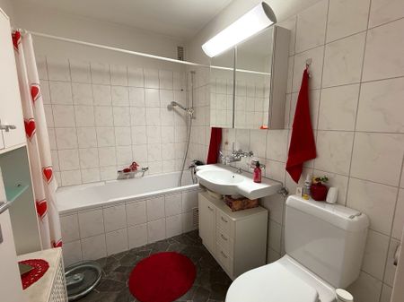 Charmante 4.5-Zimmer-Wohnung in Schleitheim, Kanton SH - Photo 2