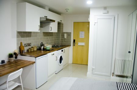 Flat 21, Samara Plaza, LS2 9DU, Leeds - Photo 4