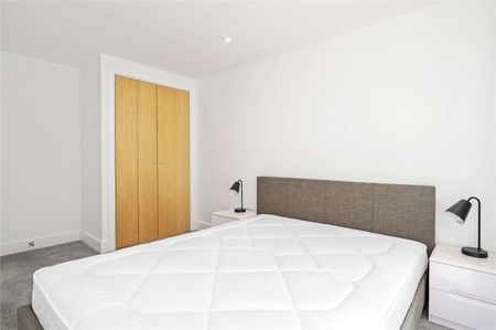 An exceptional one bedroom apartment set in a popular development. - Photo 2