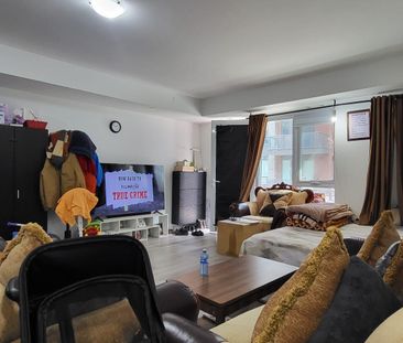 For Lease - 75 Attmar Drive Unit# 142, Brampton, Ontario - Photo 2