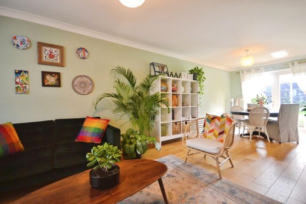 3 bedroom House To Let - Photo 1