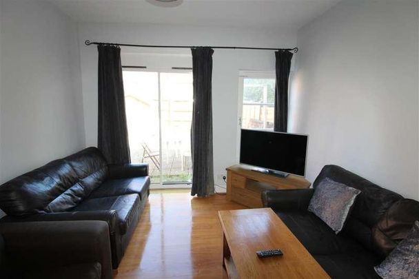 Cedar Road, Southampton, SO14 - Photo 1