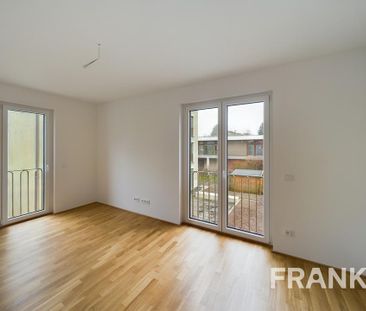 Moderne Neubauwohnung mit Gartenanteil - Photo 1