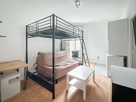 Appartement à louer - REIMS- CENTRE- - Photo 5