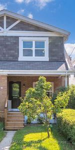 Danforth Village 2-storey 3-bedroom 2-bathroom semi-detached home - Photo 4