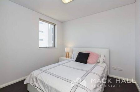 West Perth - Photo 3