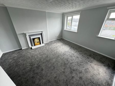 Banstead Close, Parkfields, Wolverhampton - Photo 3